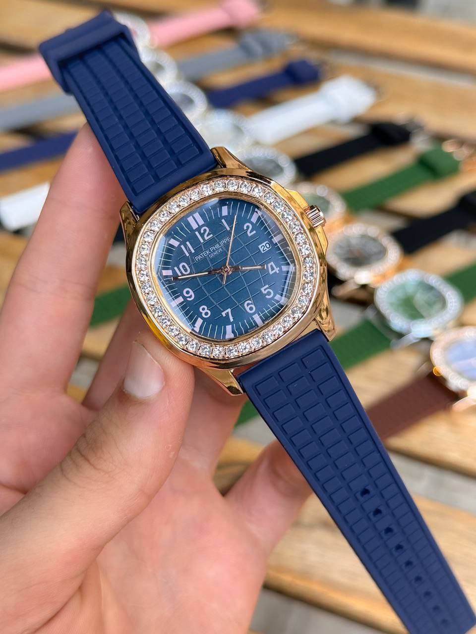 Watch Patek Philippe slide 4